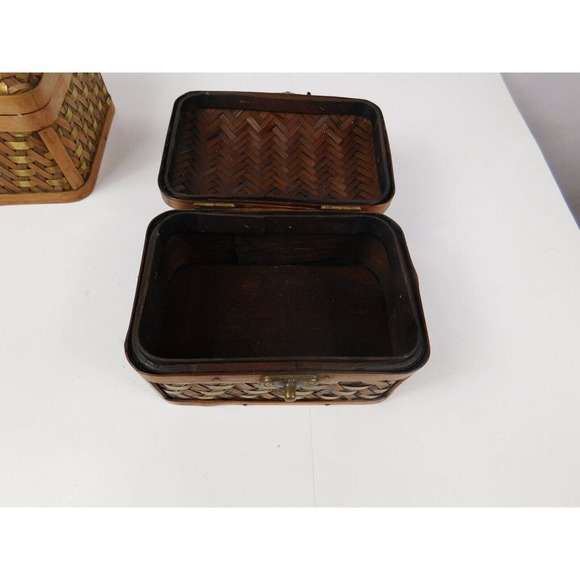 Vintage Bombay Set of 2 Nesting Wood Metal Woven Storage Boxes Hinged Lids Latch - Picture 9 of 16